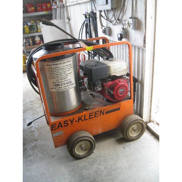 EASY KLEEN 11HP HONDA HEAVY MAGNUM HOT WATER PRESSURE WASHER STEAM CLEANER