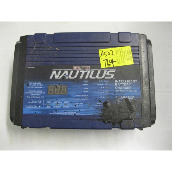 MOTOMASTER NAUTILUS INTELLIGENT BATTERY CHARGER