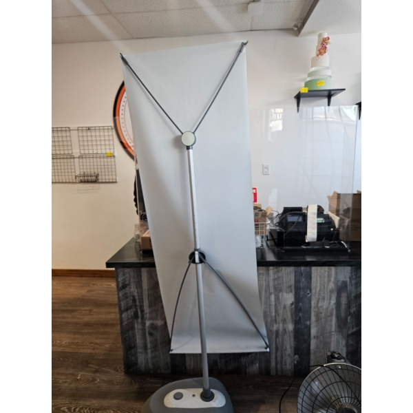 ROLL UP DISPLAY SIGN STAND