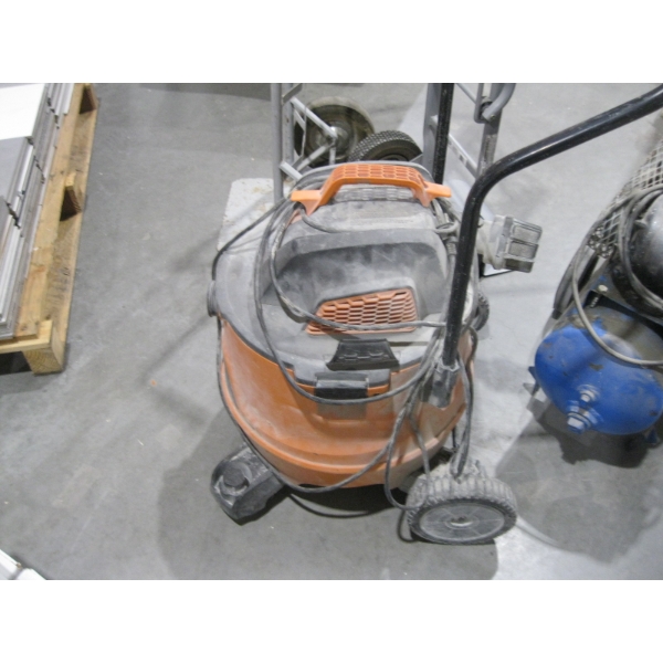 RIGID SHOP VAC - NO HOSES