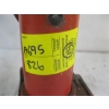 Image 3 : 2 BOTTLE JACKS