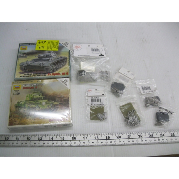 BOX OF METAL CAST ARMY FIGURINES & 2 SM. SNAP TOGETHER MODELS