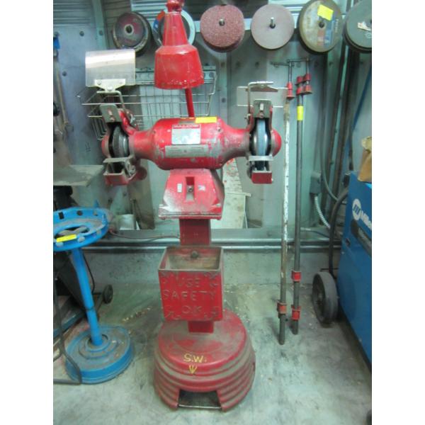 BALDOR 8" - 3/4HP BENCH GRINDER ON STAND