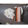Image 2 : 2 BOXES OF KNITTED BLANKETS, TOWELS, SHEETS, ETC.