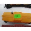 Image 3 : 5 HO SCALE TRAIN CARS