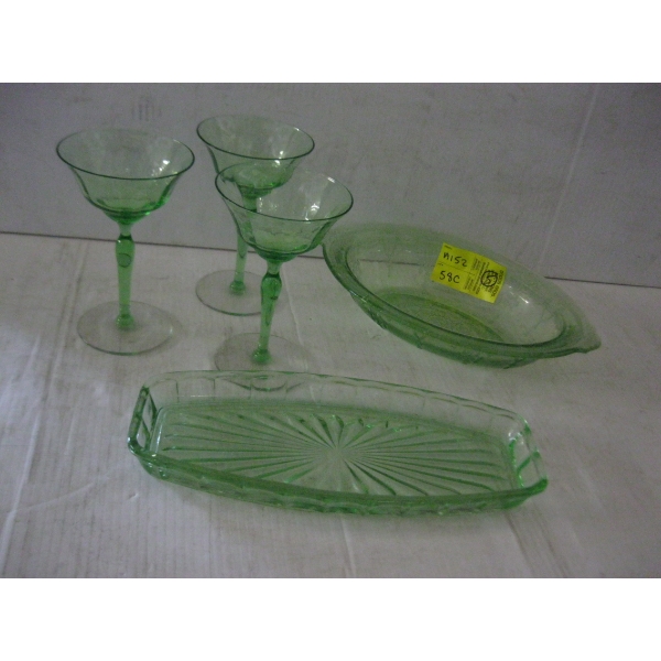 5 PIECE GREEN DEPRESSION GLASS