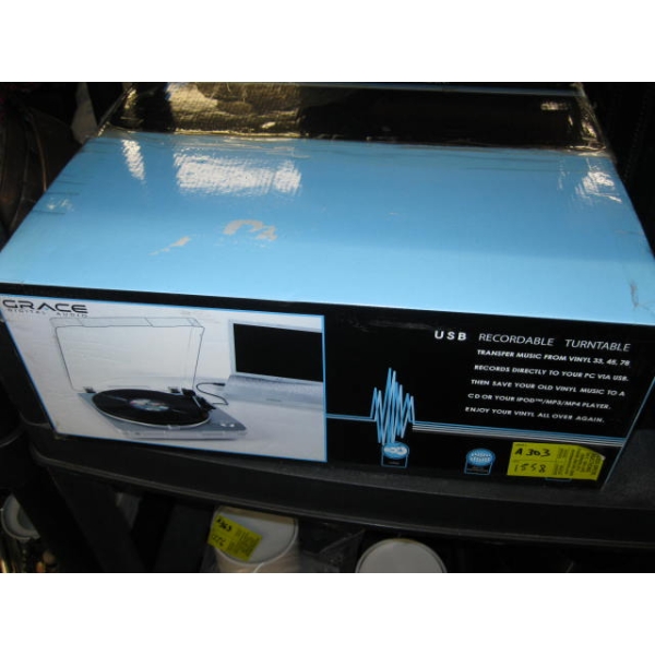 GRACE USB RECORDABLE TURNTABLE