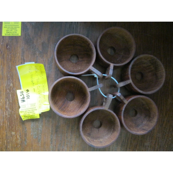 VINTAGE DENMARK TEAK-TEC COFFEE GLASS CUP HOLDER