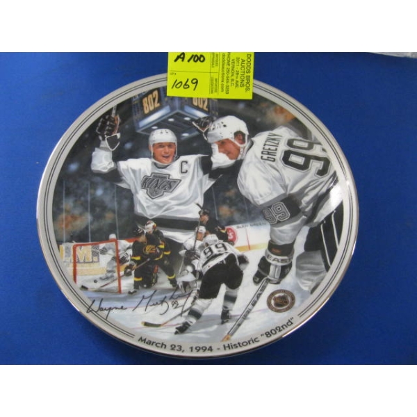 WAYNE GRETZKY 802 COLLECTOR PLATE