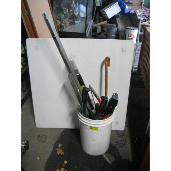 BUCKET OF ASST. GARDEN TOOLS, LEVELS, ETC.
