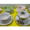 Image 3 : 14 TEACUPS/SAUCERS