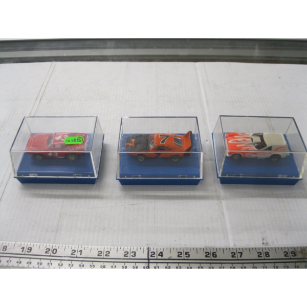 3 SLOT CARS