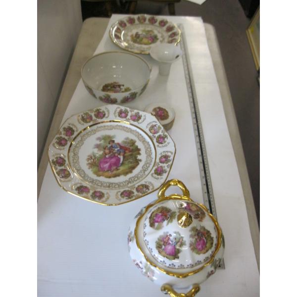 SIMILAR PORCELAIN CHINA - BAVARIA - "BAY RUTH"