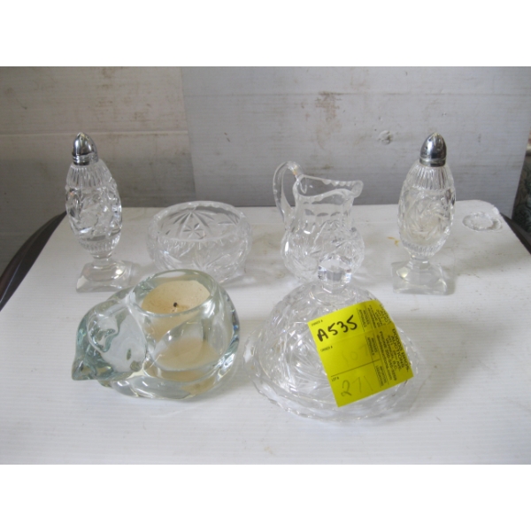 6 CRYSTAL PIECES