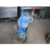 Image 1 : MOP BUCKET W/SQUEEGEE & MOP