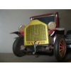 Image 2 : BATTERY OPERATED TIN CAR