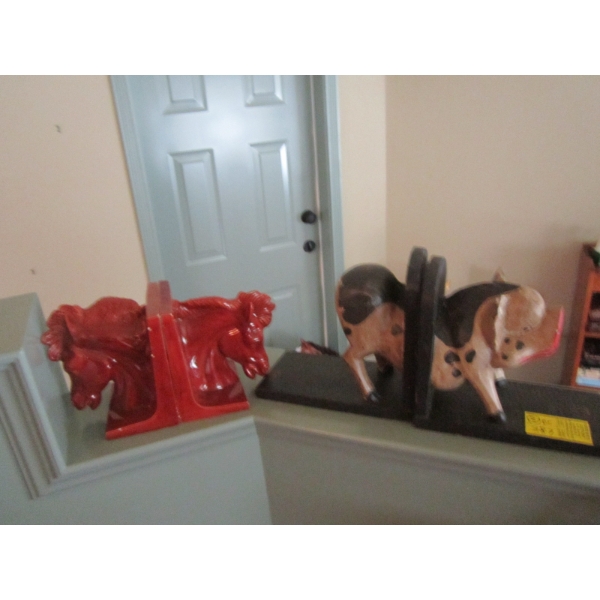 2 PAIR OF BOOKENDS