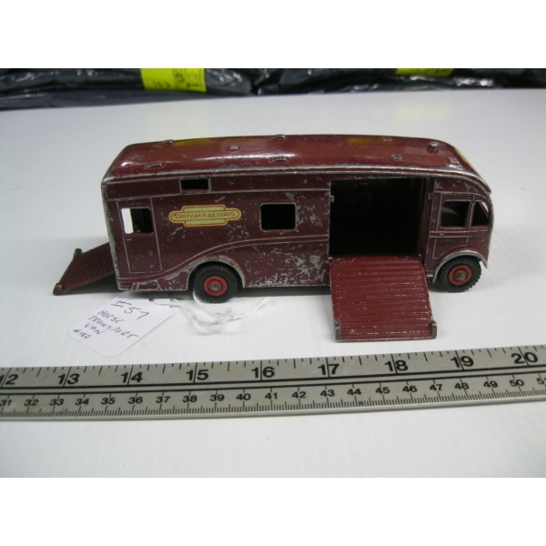 DINKY HORSE TRANSPORT VAN