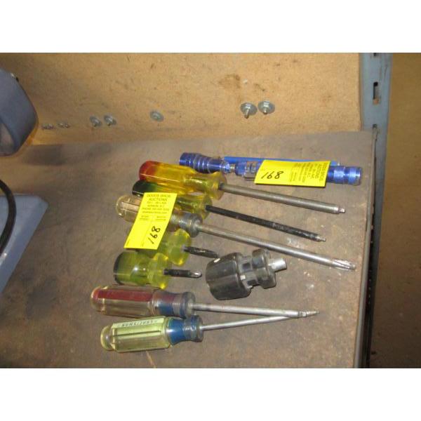 ASST. SCREWDRIVERS, FLASHLIGHT