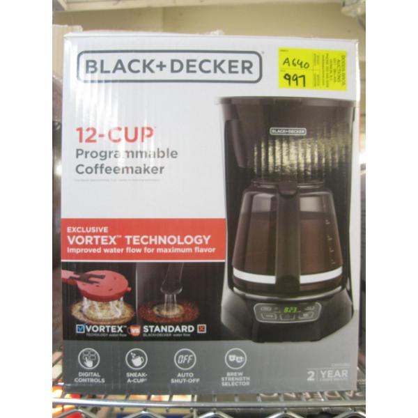 NEW BLACK & DECKER 12 CUP COFFEEMAKER