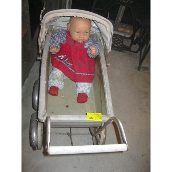 VINTAGE BABY PRAM W/DOLL