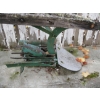 Image 2 : PLOW & A FORD TRACTOR DRIVE WHEEL