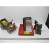 Image 1 : BOOKENDS & COPPER CAR