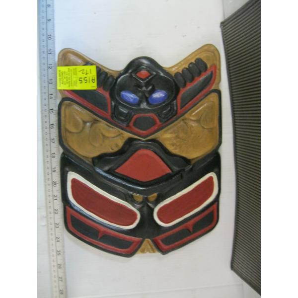 CARVED & PAINTED NATIVE WALL PLAQUE, SIGNED