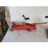Image 2 : MOTOMASTER HYDRAULIC JACK & A BOTTLE JACK