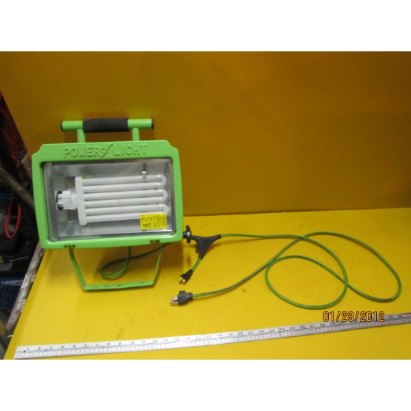 GREEN POWER LIGHT