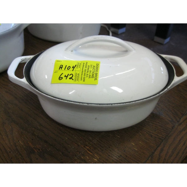 COLORCAST ENAMEL LIDDED POT, MADE IN IRELAND