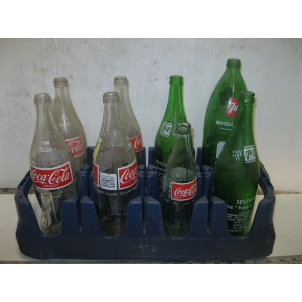 COCA COLA & 7UP BOTTLES
