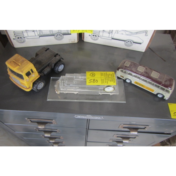3 PCS - ROCKY MOUNTAINEER CLOCK, BUS & CAB OVER TRUCK