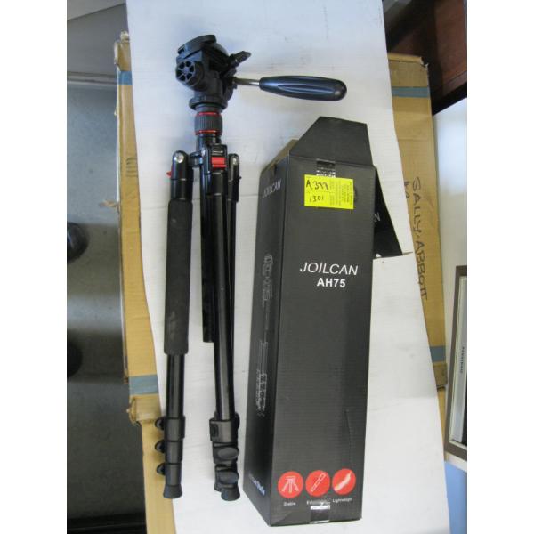 TRIPOD