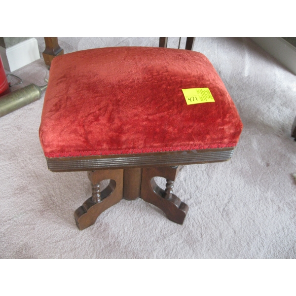 SWIVEL PIANO STOOL