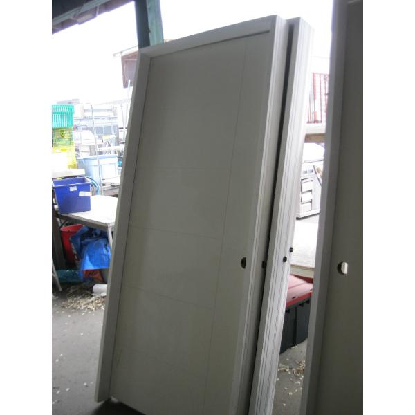 36X80 L HAND INTERIOR DOOR