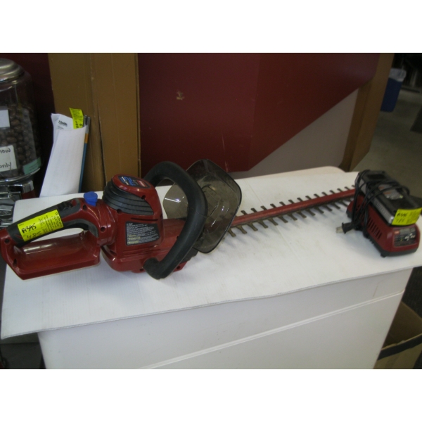 TORO 24V CORDLESS HEDGETRIMMER