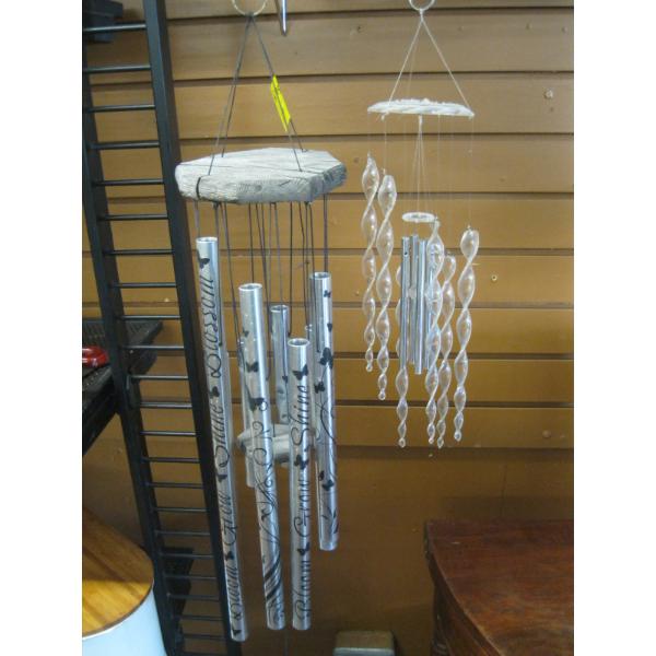 2 WINDCHIMES