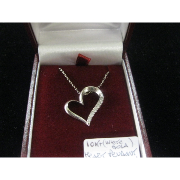 10KT WHITE GOLD HEART PENDANT W/SMALL DIAMONDS W/SILVER CHAIN