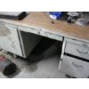 Image 1 : METAL DESK W/CONTENTS