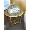 Image 2 : GLOBE STAND BAR