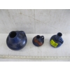 Image 2 : 3 MCM BLUE VASES