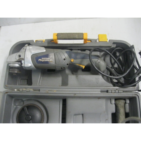 MASTERCRAFT MAXIM HEAVY DUTY ANGLE GRINDER IN CASE