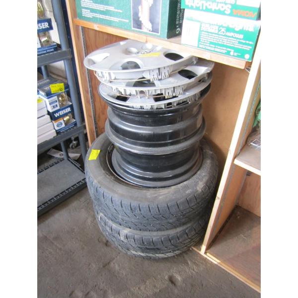 4 - 15" 5 BOLT RIMS - 2 HAVE TIRES ON IT 195/65R15, TOYOTA HUBCAP COVERS