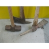 Image 2 : AXE, SLEDGEHAMMER & GRUB HOE