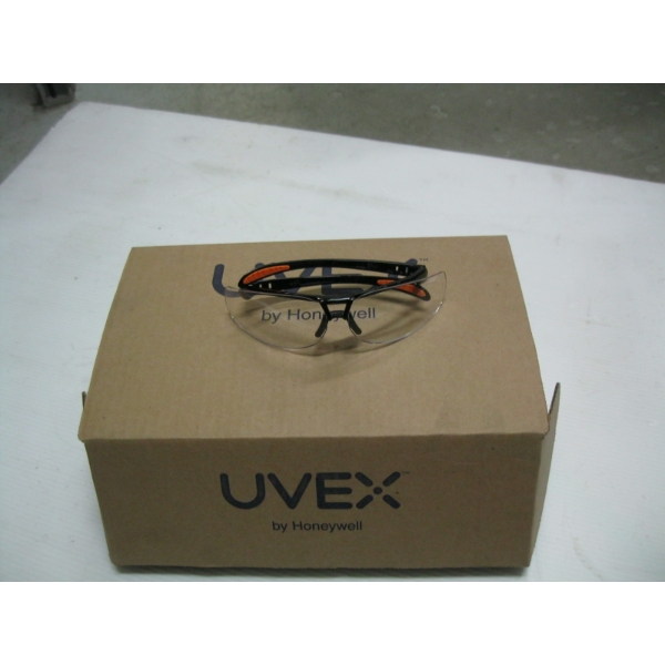 CASE OF NEW BLACK FRAME CLEAR LENS ANTI FOG SAFETY GLASSES