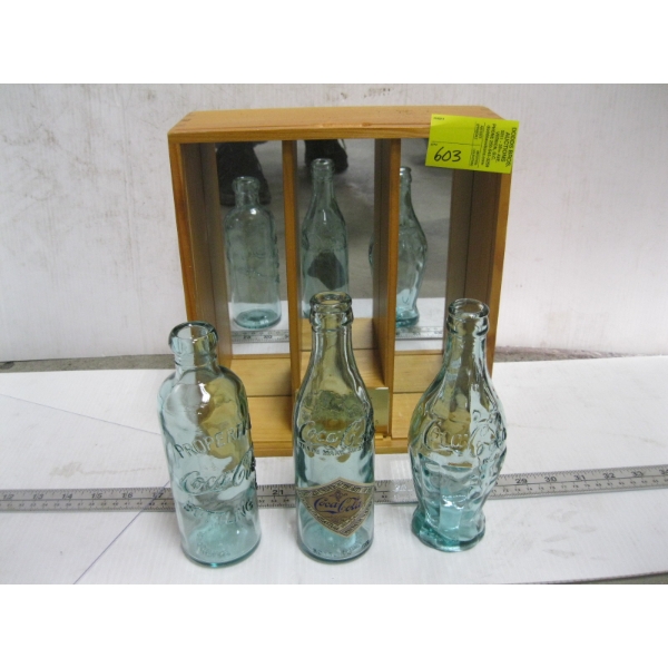 CASED 1900 COKE BOTTLE SET
