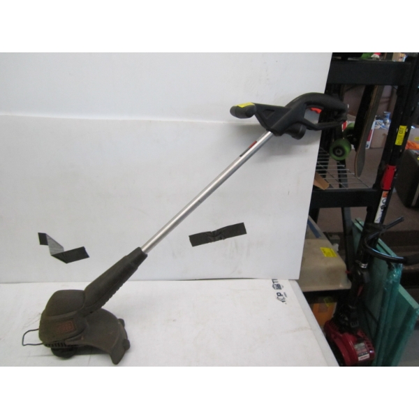 BLACK & DECKER ELECTRIC WEED WHACKER