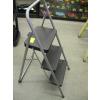 Image 2 : 3 STEP FOLDING LADDER