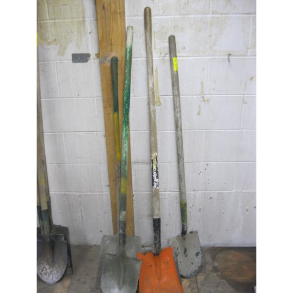 4 SHOVELS